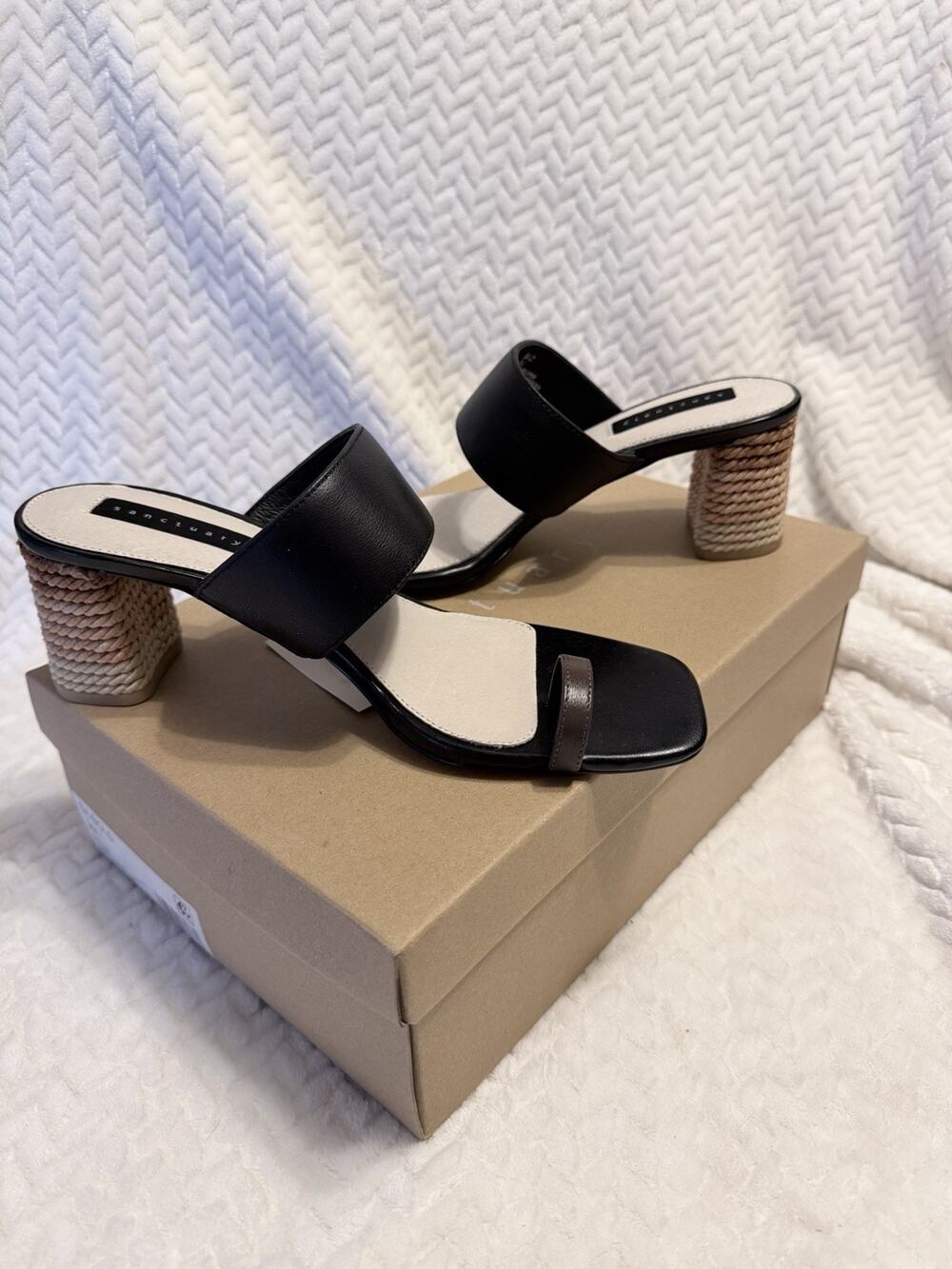 Sanctuary Bold Black Leather Toe Loop Rope Block Heel Sandals Slides Size 9M New